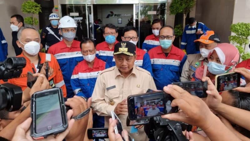Wagub: Area Terdampak Insiden Kilang Balongan Hanya Tangki, Pasokan BBM Jabar Aman