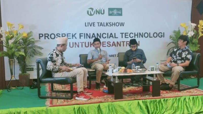 RMI PBNU Jelaskan Persoalan Penggunaan Teknologi Keuangan di Pesantren