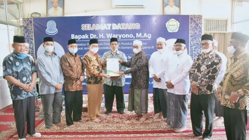 Direktur PD Pontren Resmikan Marhalah Tsaniyah Mahad Aly MUDI Mesra Bireuen