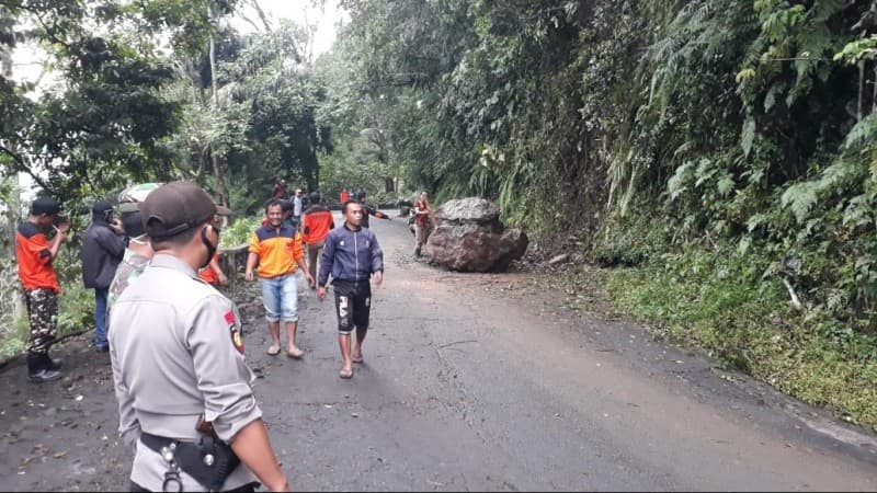 Innalillahi, Ketua Ma’arif NU Tempursari dan Istri Meninggal Akibat Gempa