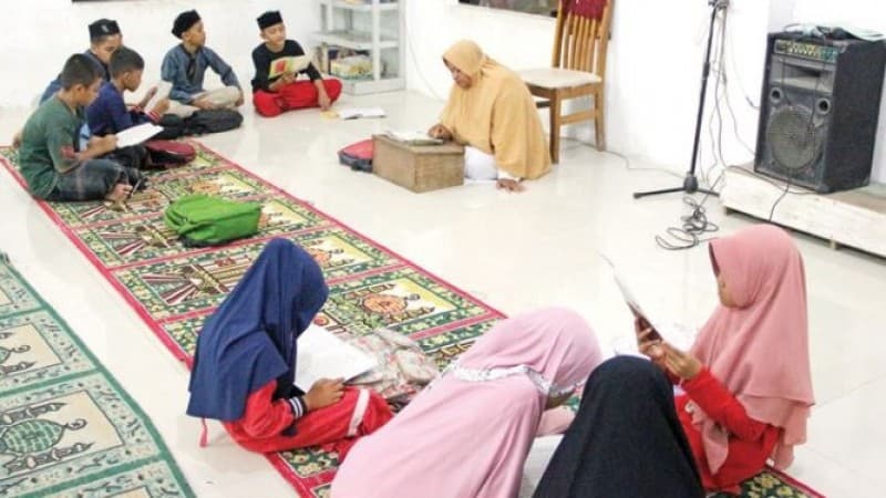 Umi Hanisah Jadikan Pesantren sebagai Rumah Aman Penyintas Kekerasan