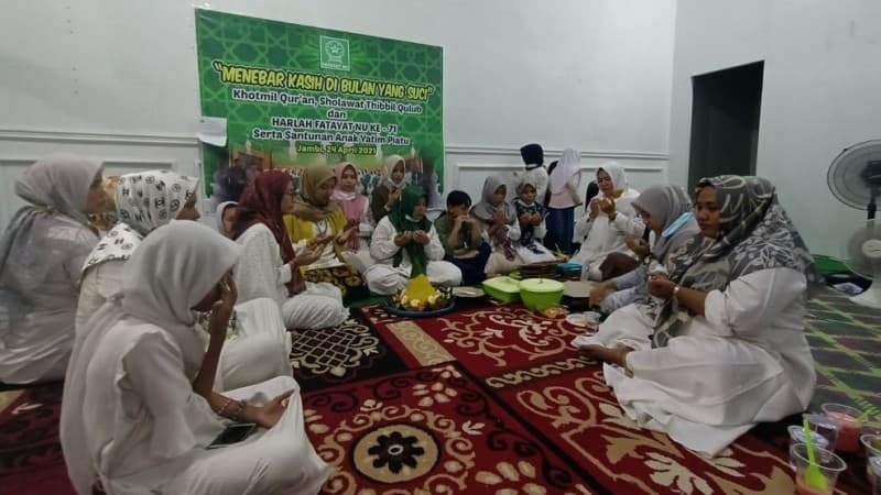 71 Ribu Shalawat Tandai Peringati Harlah Ke-71 Fatayat NU di Jambi