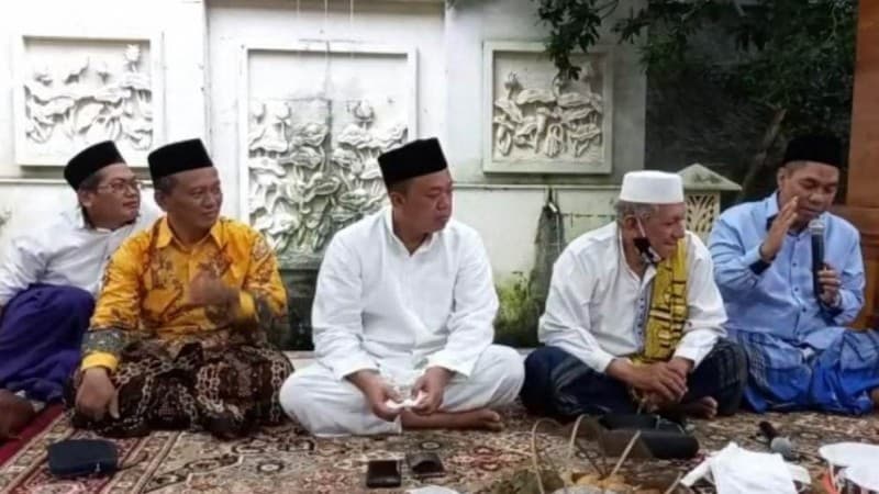 Santri Menara di Jakarta Tahlil Tujuh Hari Kiai Sya'roni Ahmadi