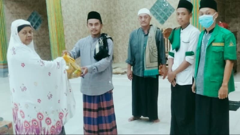 Rutin, Ansor Tegal Mukti Way Kanan Santuni Yatim dan Duafa
