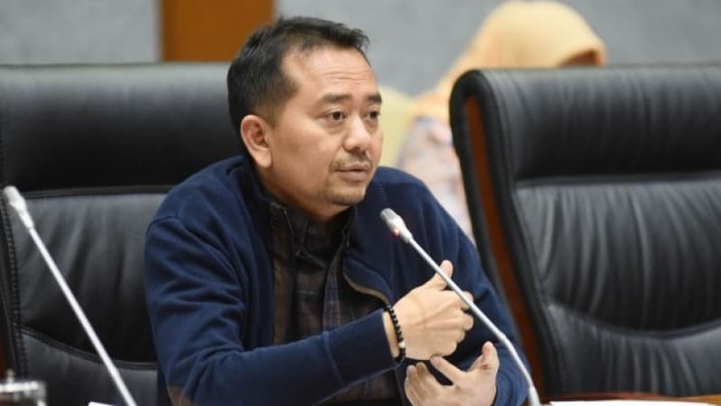 MA Cabut SKB Seragam Sekolah, Komisi X DPR: Pemda Jangan Euforia Bikin Kebijakan Intoleran