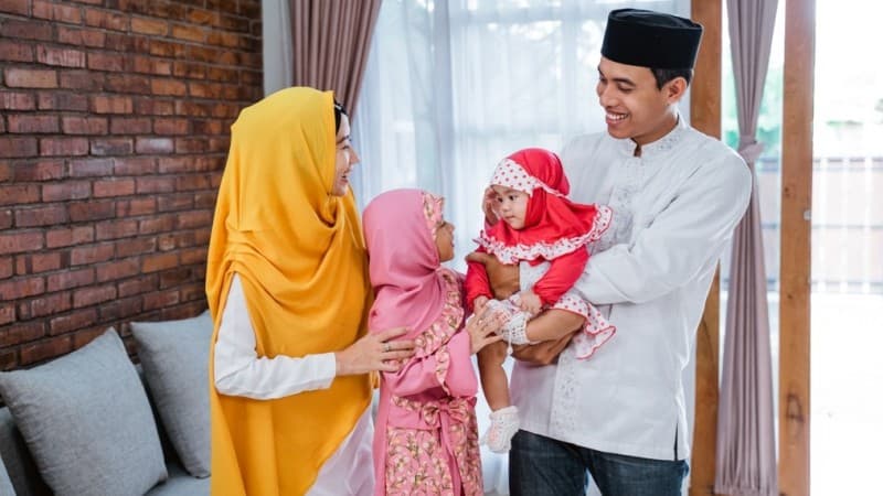 Yang Lebih Penting dari Sekadar Baju Baru di Hari Raya