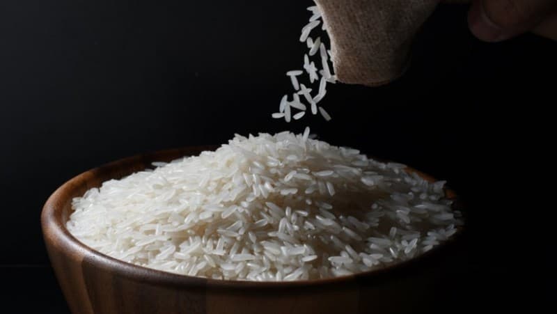 Hukum Menyalurkan Zakat di Wilayah Lain