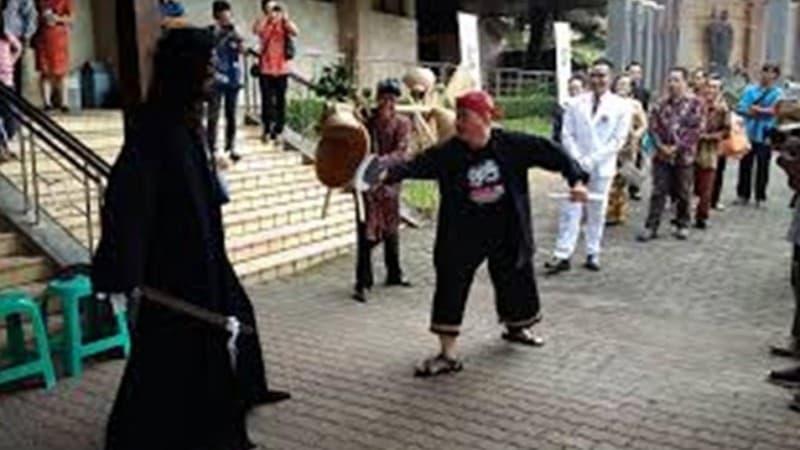 Uniknya Tradisi Lisan Masyarakat Berbahasa Ngapak di Jateng