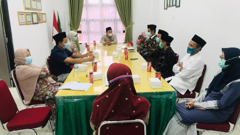 Ratusan Santri Lirboyo Asal Demak Jalani Rapid Test Sebelum Kembali ke Pondok