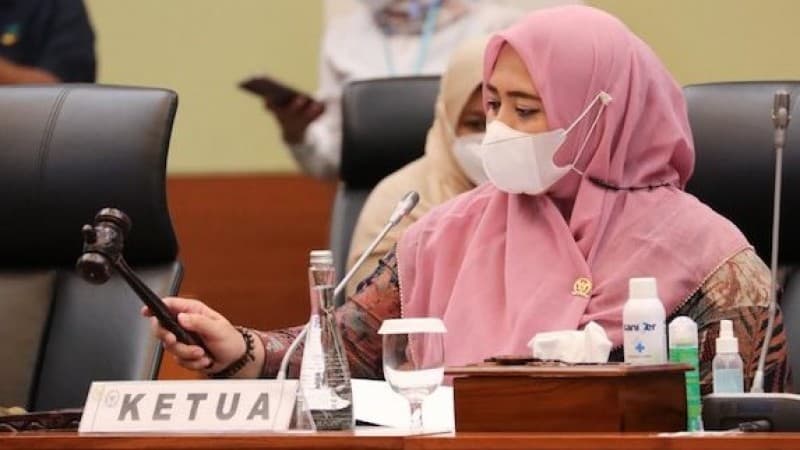 Malaysia 'Lockdown', Komisi IX DPR Minta Pemerintah Segera Pulangkan 7.300 TKI