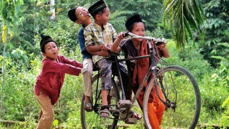 Hukum Sengaja Terlambat atau Tak Ikut Mendengarkan Khutbah Jumat