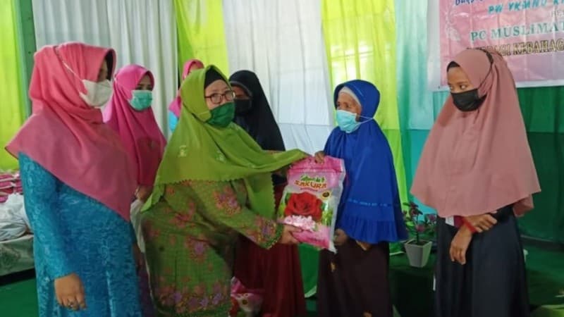 YKMNU Kalbar Berbagi untuk Dhuafa