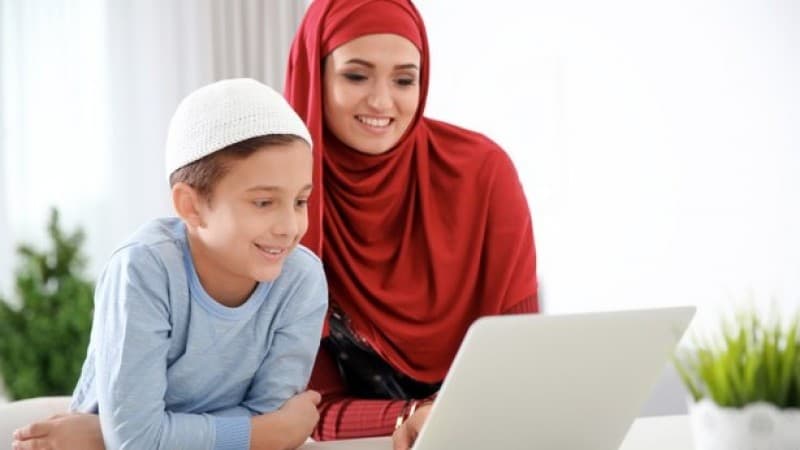 Tips Berkomunikasi dengan Suami dan Anak Laki-laki