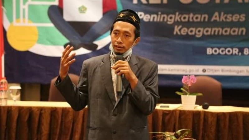 Zastrouw Al-Ngatawi: Mas Anam Seorang Mujahid Literasi