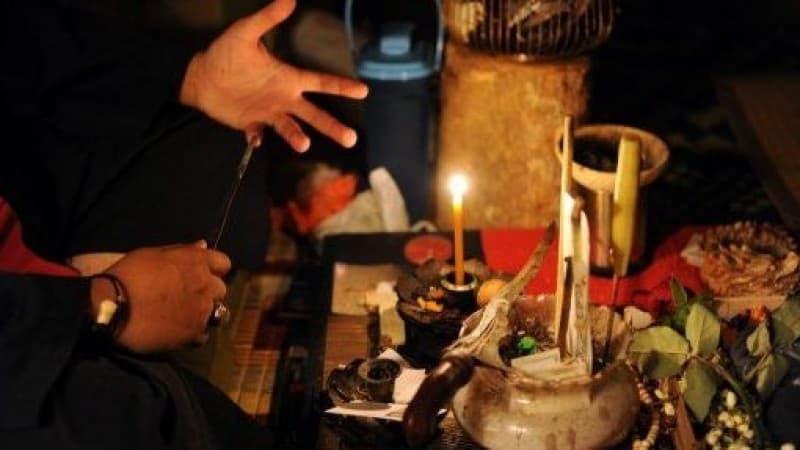 Amalan Terhindar dari Sihir yang Dikirimkan Orang Lain