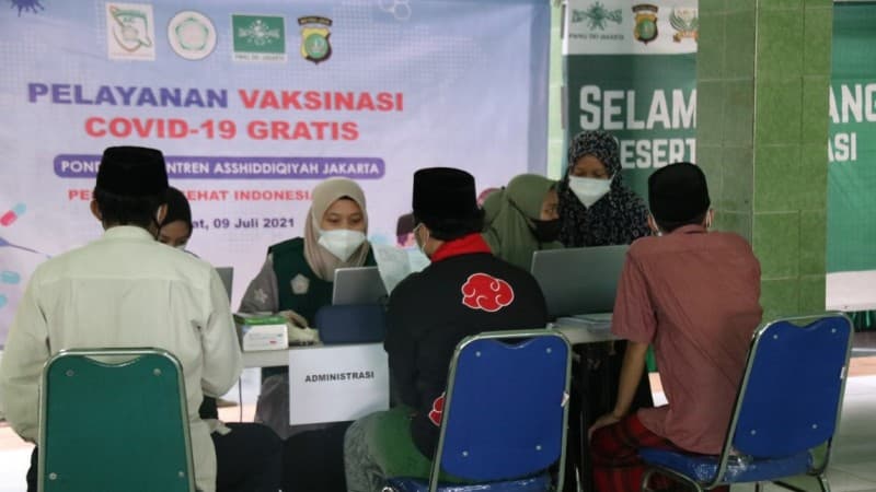 Terima 500 Kuota Vaksin Covid-19, Pesantren Asshiddiqiyah Jakarta Gelar Vaksinasi