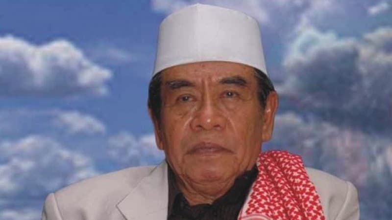 Mustasyar PBNU, Pengasuh Pesantren Ploso KH Zainuddin Djazuli Wafat