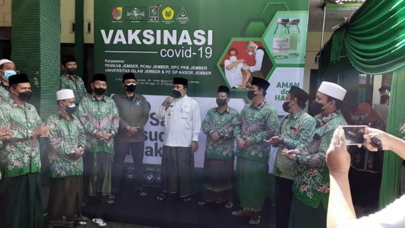 NU Jember Gelontorkan 1.300 Dosis dalam 3 Hari Vaksinasi