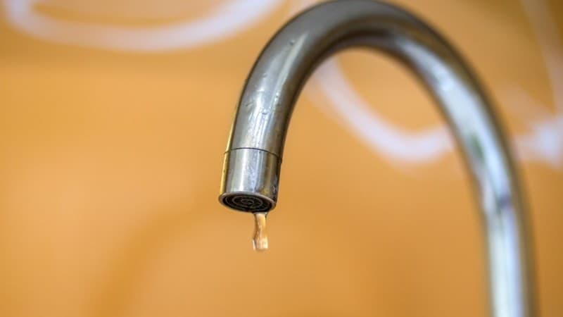 Istinja: Pengertian, Hukum, dan Tata Caranya