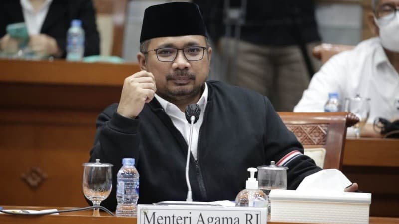 Menag Yaqut Tegaskan Vaksinasi untuk Jutaan Santri Terus Bergulir