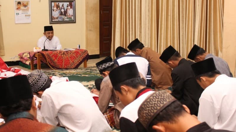 Terima Dana Hibah dari Luar Negeri dan CSR Perusahaan, Pesantren Wajib Lapor ke Menag