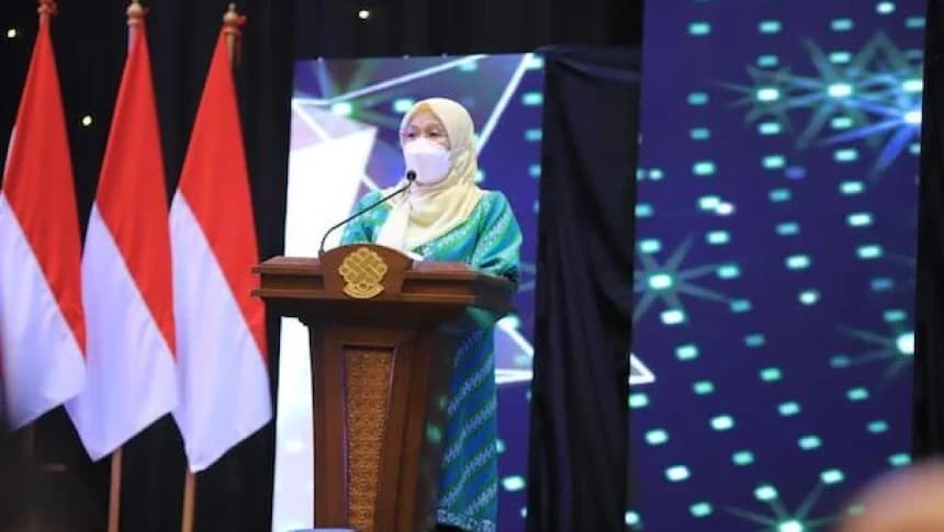 Tingkatkan Kepatuhan Penerapan K3, Kemnaker Gelar Senam Pekerja Sehat dan Safety Induction