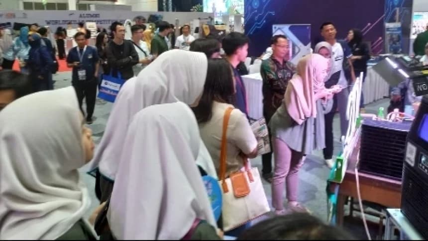Antusiasme Masyarakat Kunjungi Pameran Penyelenggaraan Pelatihan dan Produksi Vokasi Kemnaker