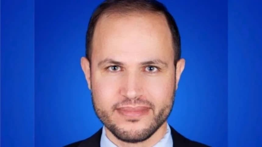 Penyair Palestina Refaat Alareer Terbunuh dalam Pengeboman Israel