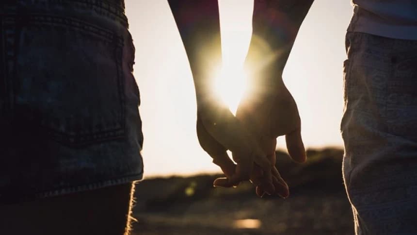 Bahaya Inses: Merusak Norma Agama dan Kesehatan