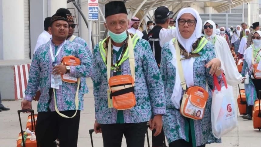 Tak Perlu Antre di Bandara, 29.126 Jamaah Haji Indonesia Terima Layanan Fast Track