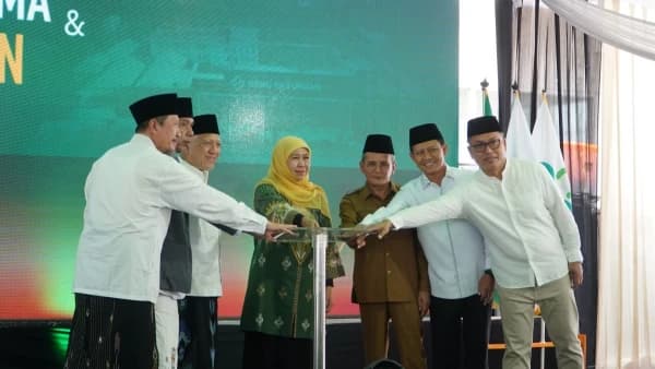 Kado Abad Kedua NU, PCNU Pasuruan Resmikan RSNU