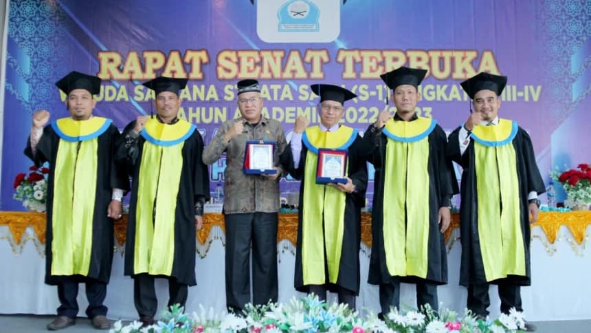 Wisuda STAI Darul Hikmah Aceh Barat Momentum Satukan Pesantren dan Kampus