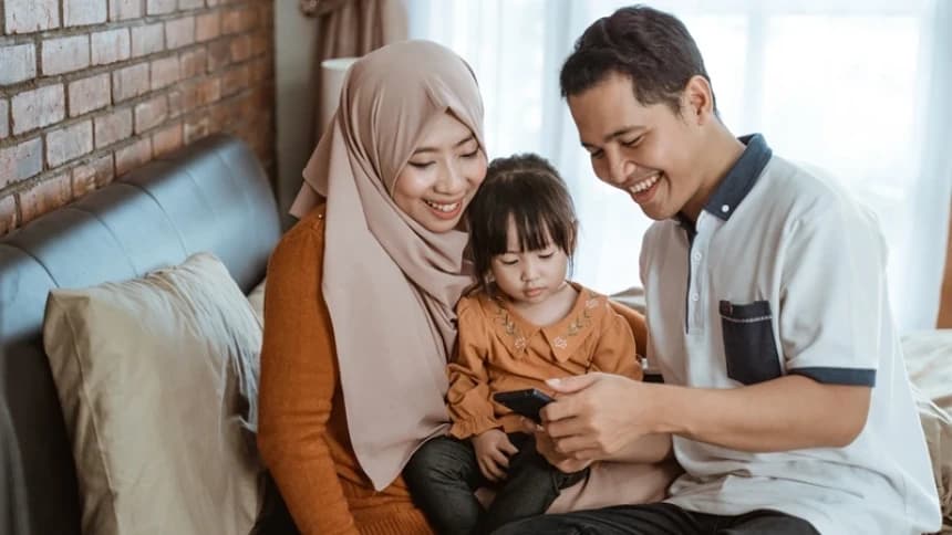 Khutbah Jumat: Menyatukan Hati, Membangun Kerukunan Keluarga Menuju Hidup Bahagia