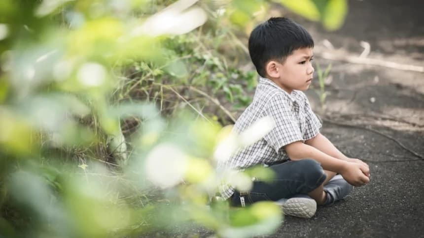 Haruskah Anak Nurut Orang Tua? Simak Penjelasannya