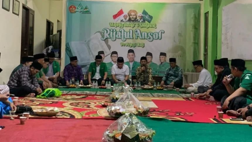 Jelang Ramadhan, Muslim di Bali Gelar Tradisi Megengan hingga Megibung