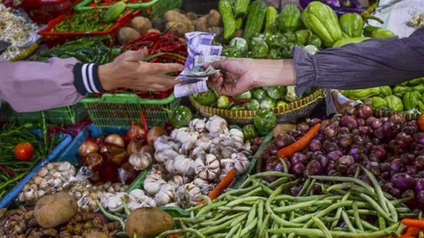 Harga Bahan Pokok Selangit, Konsumen dan Pedagang Menjerit