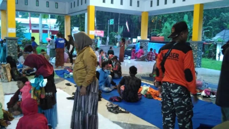 Dua Gedung MWCNU Jadi Posko Pengungsian Korban Letusan Gunung Semeru