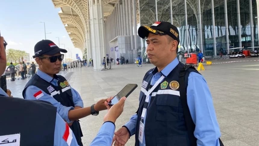 Petugas Pastikan Layanan Terbaik Sambut Kedatangan Jamaah Haji Kloter Pertama