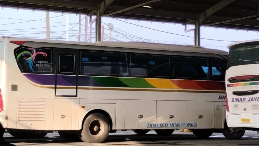 Harga Tiket Bus Melonjak Imbas Kenaikan Harga BBM