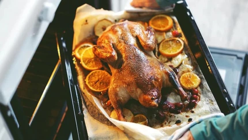 Ramai Kuliner Nasi Minyak, Kenali Dampak Kebanyakan Konsumsi Makanan Mengandung Lemak Jenuh