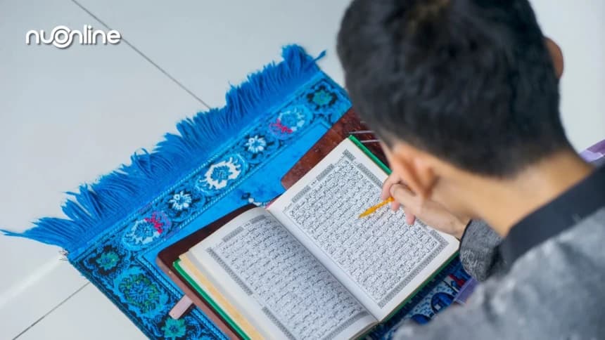 Khutbah Jumat: Kunci Sukses Belajar dari Imam Bukhari