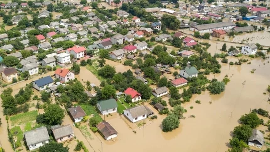 Celios: Kerugian Ekonomi Banjir Sumatra Capai Rp68,6 Triliun