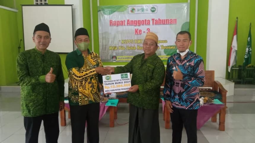 20 Persen SHU BMTNU Pringsewu Diserahkan kepada NU