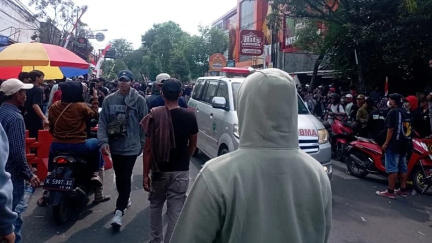 Aksi Rakyat Pati Bisa Jadi Pelajaran, Pemimpin Tak Boleh Arogan