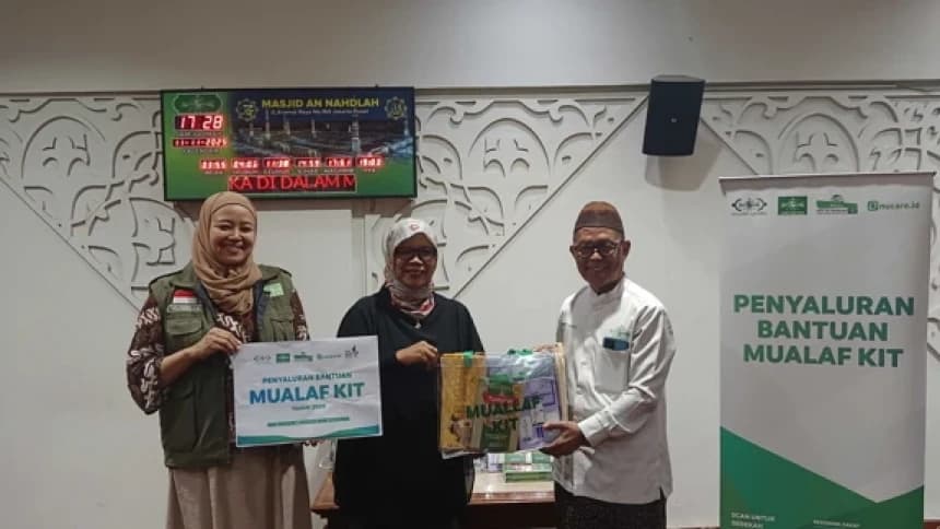 LAZISNU Salurkan Bantuan Perlengkapan Ibadah untuk Mualaf melalui DKM Masjid An-Nahdlah