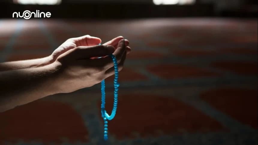 Pentingnya Dzikir di Tengah Kebisingan Dunia Modern: Menemukan Ketenangan Hati di Era Digital