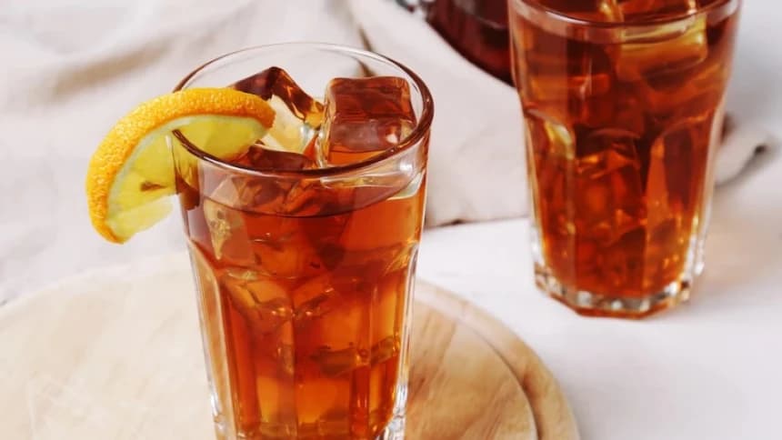 Anda Pencinta Es Teh Manis? Simak Rentetan Bahaya Gula Pasir