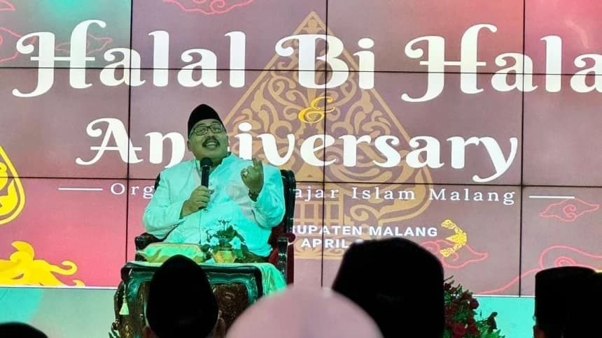 Hadiri Halal Bihalal Alumni Tebuireng, Gus Fahrur Tegaskan Santri Harus Mandiri Secara Ekonomi