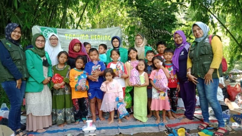 Pendampingan Psikososial Fatayat NU Lumajang Sasar Ibu-Ibu Berperan Ganda