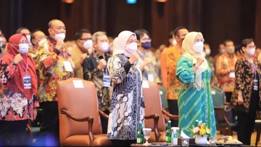 15 Gubernur Raih Anugerah Pembina K3 Terbaik, dari Anies, Ganjar, RK hingga Khofifah